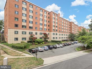 1200 S Arlington Ridge Road