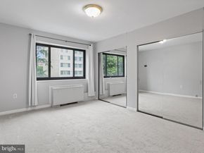 1200 S Arlington Ridge Road 509, Arlington VA 22202