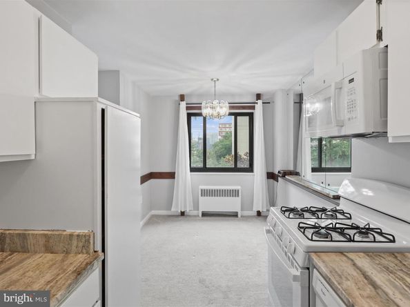 1200 S Arlington Ridge Road 509, Arlington VA 22202