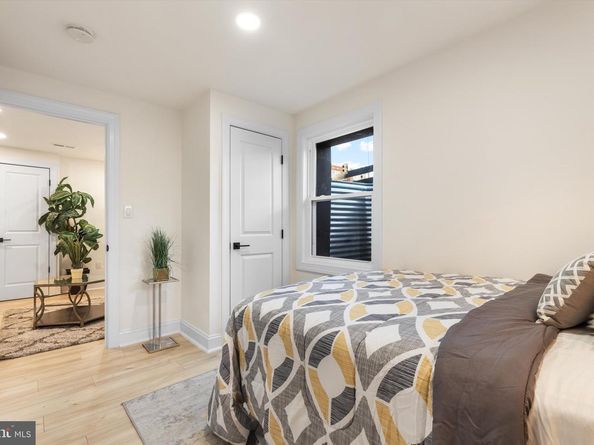 2923 Sherman Avenue NW, Washington DC 20001