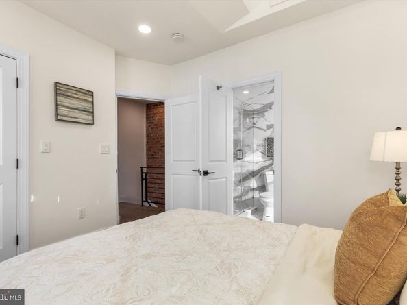 2923 Sherman Avenue NW, Washington DC 20001