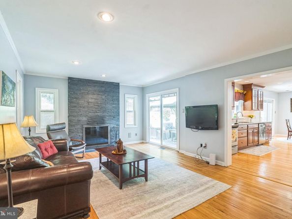 691 Twin Bridge Drive, Wayne PA 19087