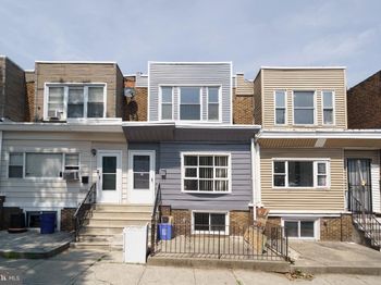2557 S 61st Street