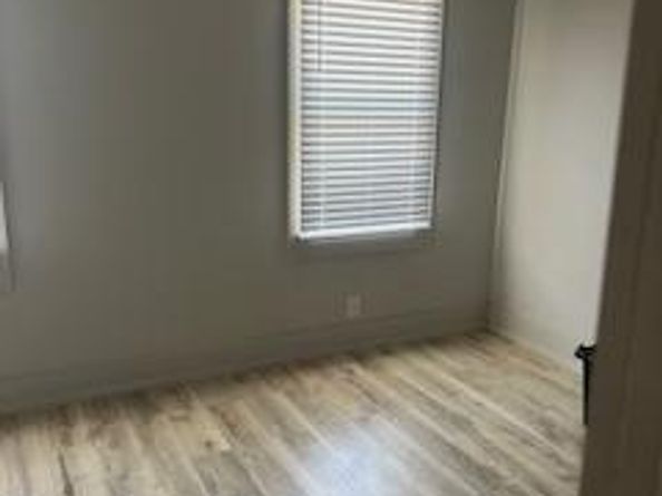 5747 N 21st Street, Philadelphia PA 19138
