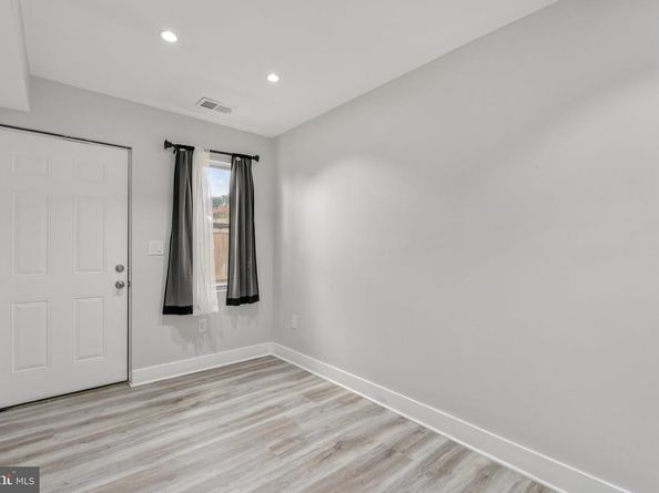 1236 Simms Place NE, Washington DC 20002