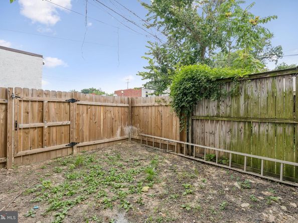 1236 Simms Place NE, Washington DC 20002