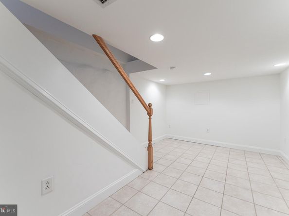 910 N Lecount Street, Philadelphia PA 19130
