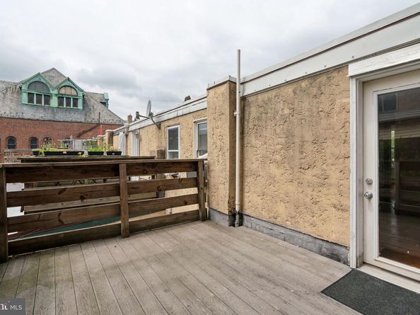 2016 Christian Street C, Philadelphia PA 19146
