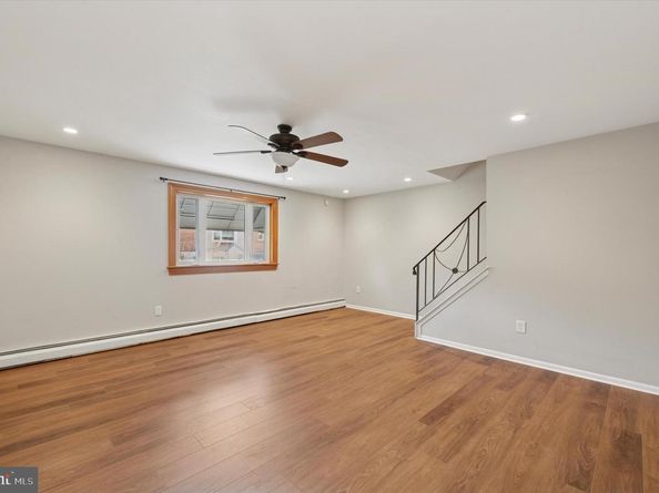 7328 Hiola Road, Philadelphia PA 19128