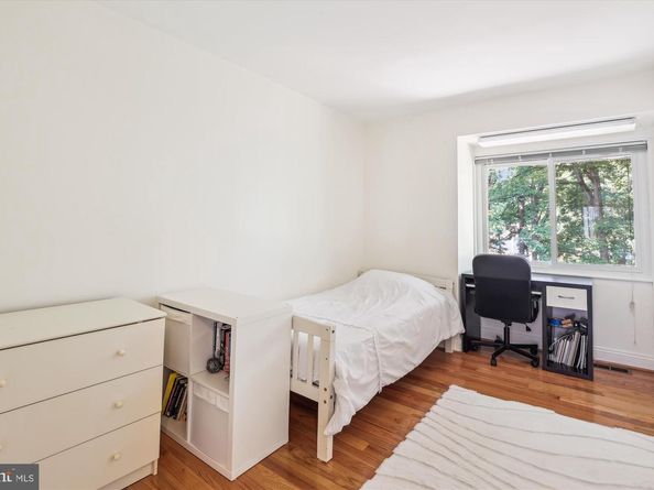 3024 Sugar Lane, Vienna VA 22181