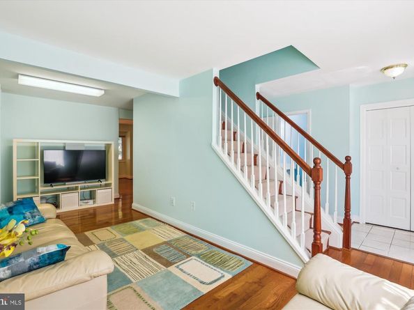 3024 Sugar Lane, Vienna VA 22181