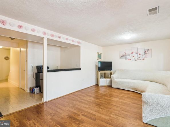 3024 Sugar Lane, Vienna VA 22181
