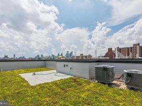 608 Brenna Walk, Philadelphia PA 19123