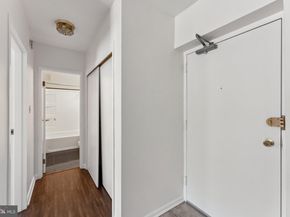 3701 5TH Street S 212, Arlington VA 22204