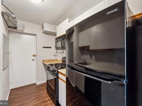 3701 5TH Street S 212, Arlington VA 22204