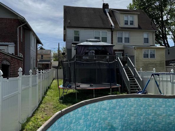 1017 Lawrence Avenue, Darby PA 19023