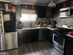 1017 Lawrence Avenue, Darby PA 19023