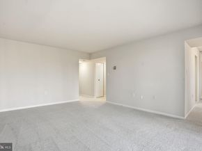 1552 Northgate Square 12B, Reston VA 20190