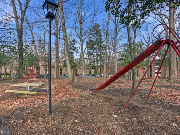 1552 Northgate Square 12B, Reston VA 20190