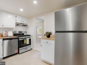 1552 Northgate Square 12B, Reston VA 20190