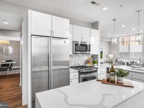 1101 Locust Street 8B, Philadelphia PA 19107