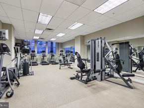 1101 Locust Street 8B, Philadelphia PA 19107