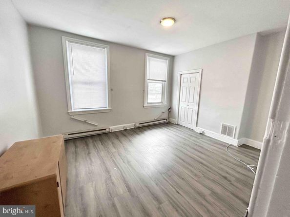 3074 Kensington Avenue, Philadelphia PA 19134