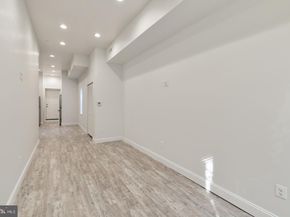 2144 N 8TH Street, Philadelphia PA 19122