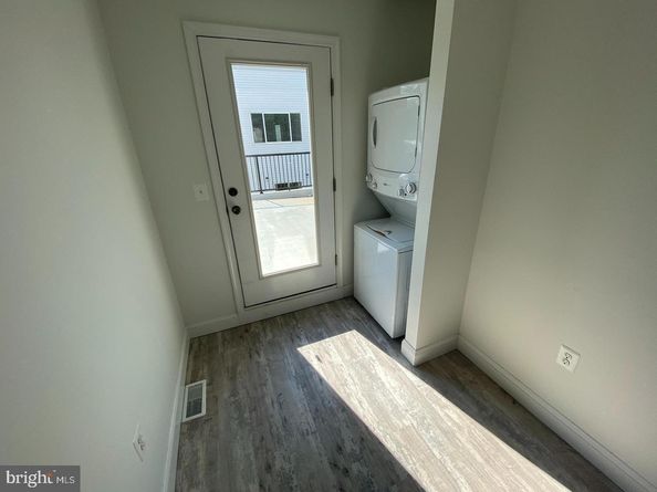 2144 N 8TH Street, Philadelphia PA 19122