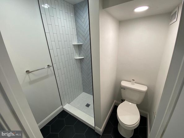 2144 N 8TH Street, Philadelphia PA 19122