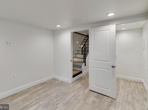 2144 N 8TH Street, Philadelphia PA 19122