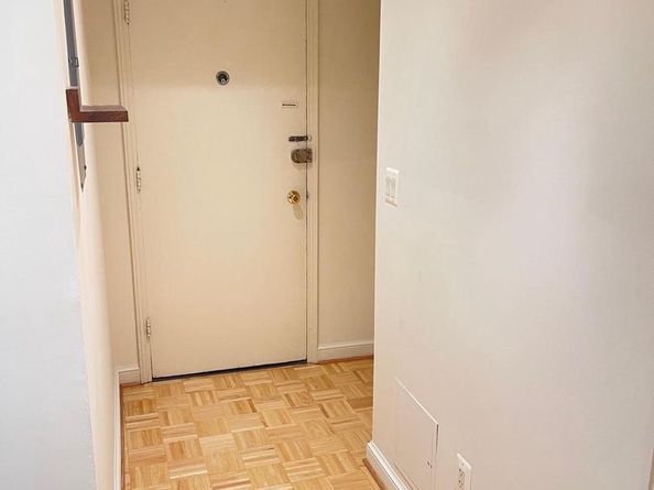 2500 Q Street NW 201, Washington DC 20007