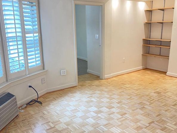 2500 Q Street NW 201, Washington DC 20007