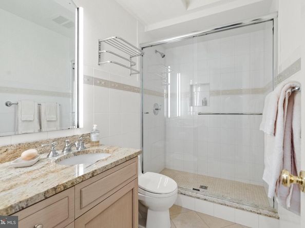 6707 Lupine Lane, Mclean VA 22101