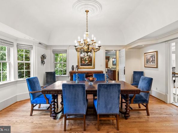 6707 Lupine Lane, Mclean VA 22101
