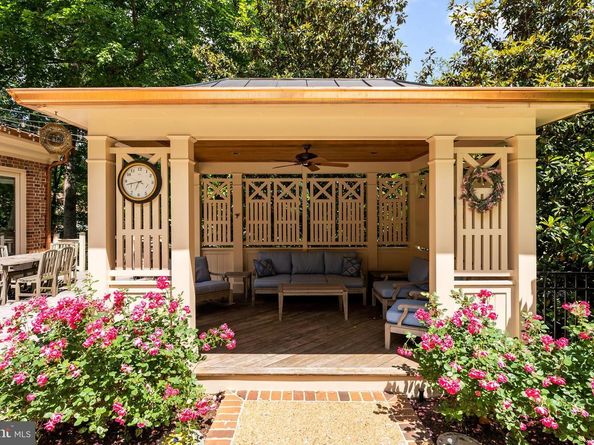 6707 Lupine Lane, Mclean VA 22101