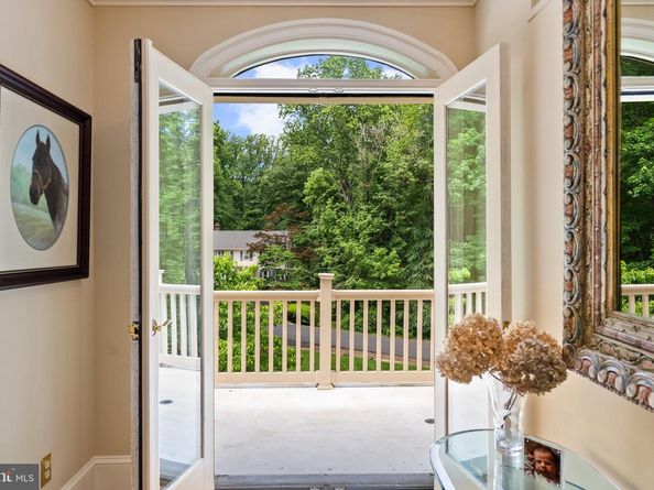 6707 Lupine Lane, Mclean VA 22101