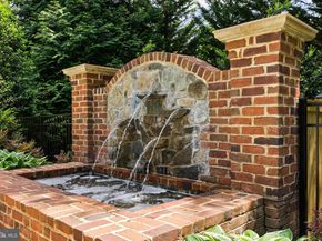 6707 Lupine Lane, Mclean VA 22101