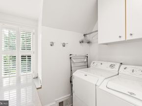 6707 Lupine Lane, Mclean VA 22101