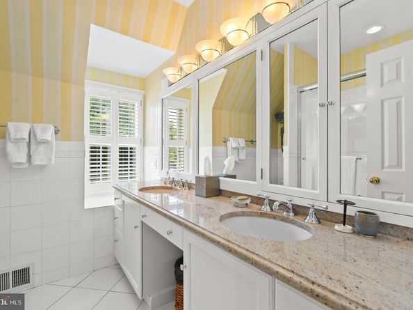6707 Lupine Lane, Mclean VA 22101