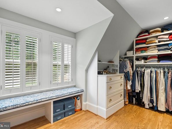 6707 Lupine Lane, Mclean VA 22101
