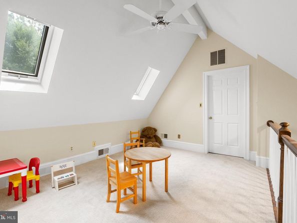 6707 Lupine Lane, Mclean VA 22101