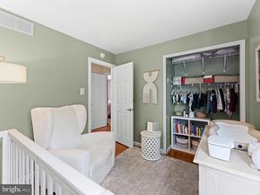 657 S Queen Anne Drive, Fairless Hills PA 19030