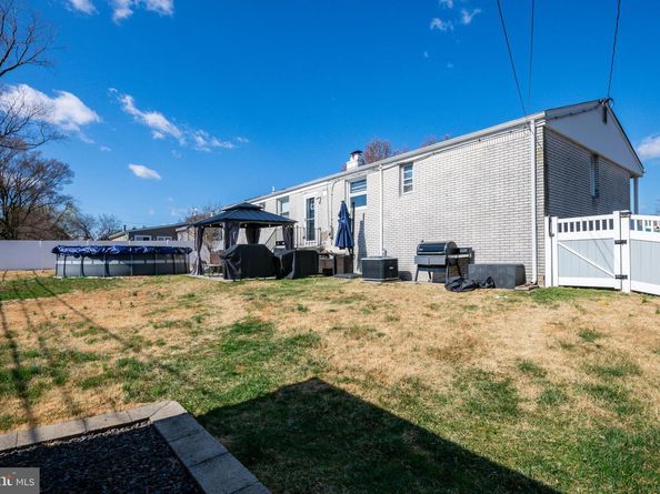 27 N Westview Avenue, Feasterville Trevose PA 19053