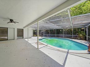 8 NE 9th Avenue, Deerfield Beach FL 33441