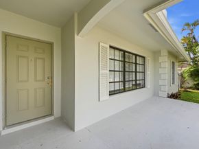 8 NE 9th Avenue, Deerfield Beach FL 33441