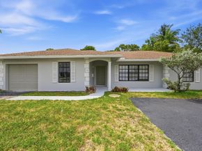 8 NE 9th Avenue, Deerfield Beach FL 33441