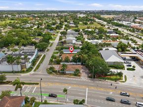 8 NE 9th Avenue, Deerfield Beach FL 33441