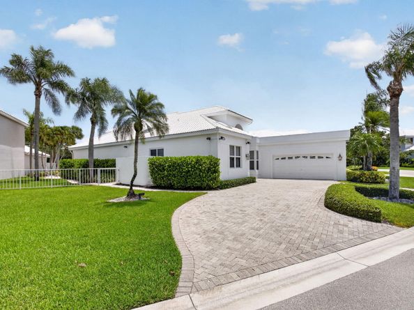 5768 Waterford, Boca Raton FL 33496