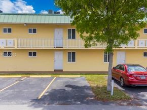 505 NW 177th Street 136, Miami Gardens FL 33169